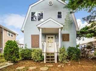 25 W Chelton Rd, Brookhaven, PA 19015