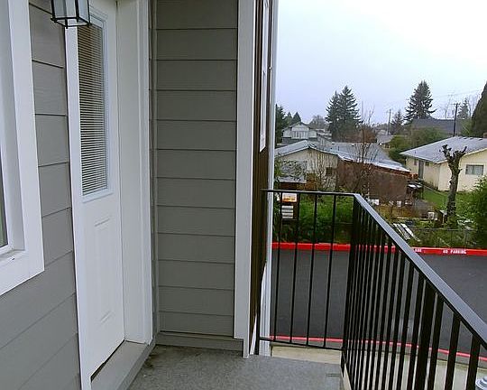 3rd image of 8402 S C St APT 9