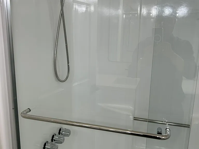 1924 Pelham Ave #201 — Photo 10