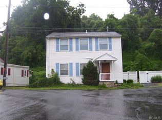 9 Church St, Tomkins Cove, NY 10986