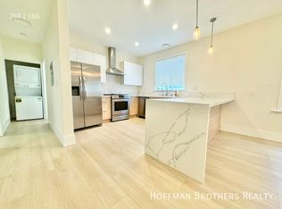 6708 Willoughby Ave #A, Los Angeles, CA 90038