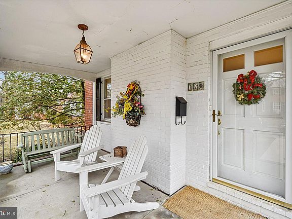 2nd image of 328 Paddington Rd