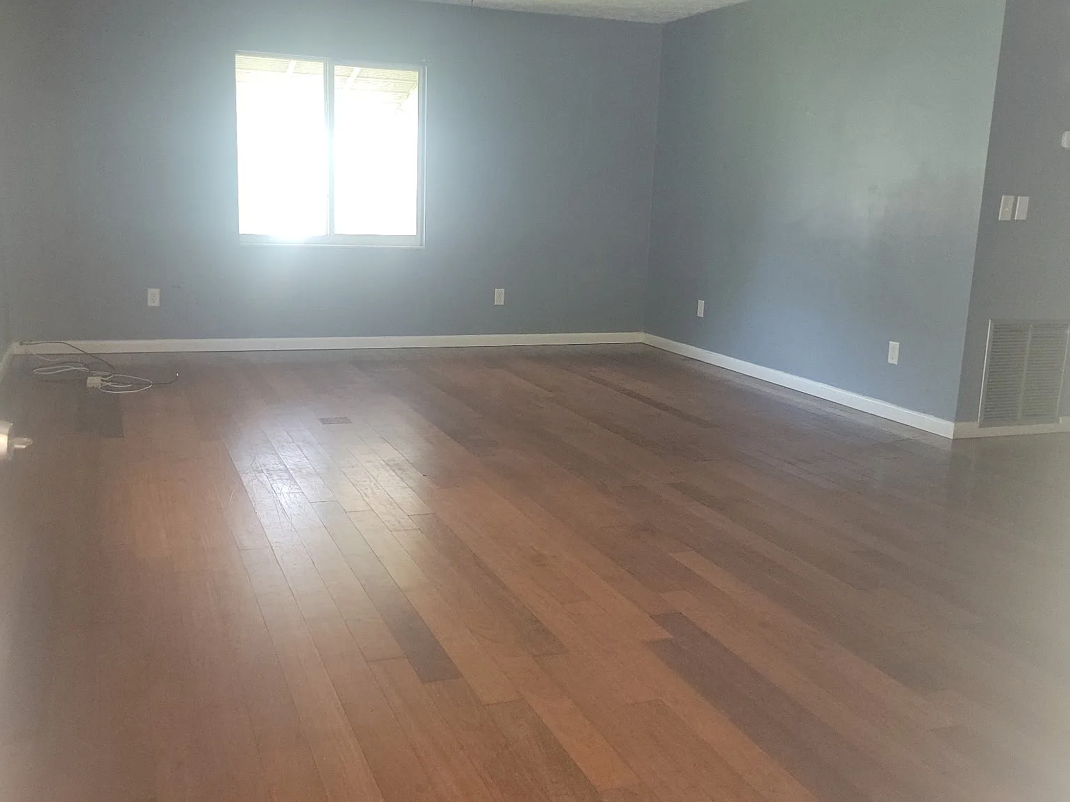 1 bed, 750 sqft, $1,800 — Photo 2