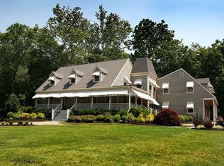 74 Alexauken Creek Rd, Lambertville, NJ 08530