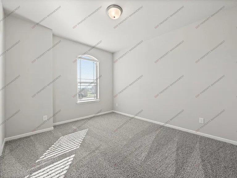 9512 Swenson Ln — Photo 20