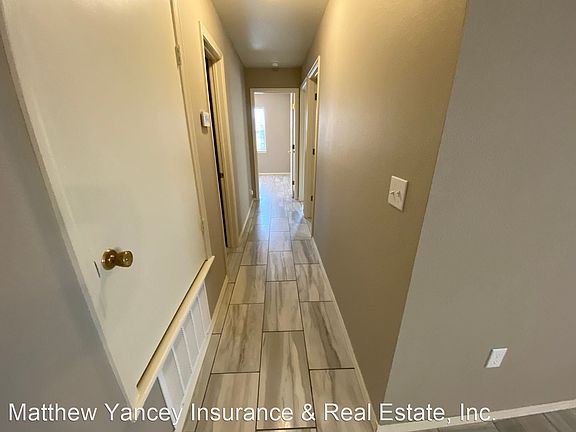 5th image of 203 Lura Ln