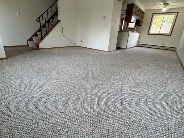 87B Williamsburg Sq #B