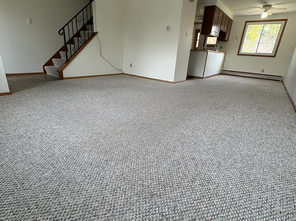 87B Williamsburg Sq #B, Buffalo, NY 14221