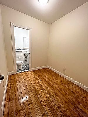 5th image of 320 E 59th St APT 2D