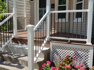 1046 Pine St, Palmer, MA 01069