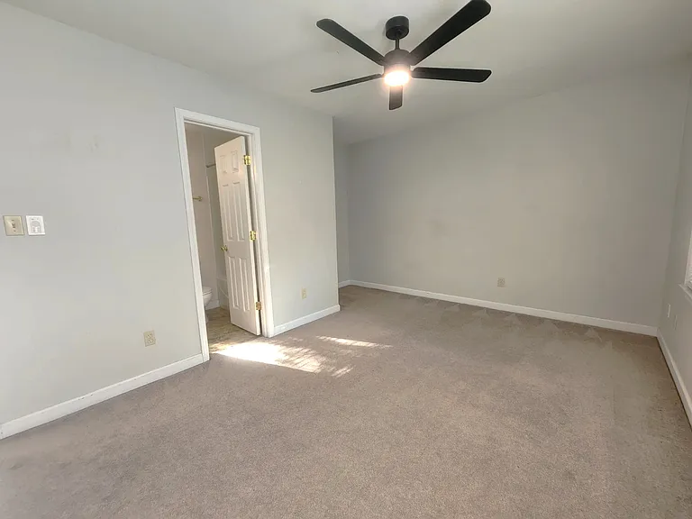 3317 Windsor Dr — Photo 11
