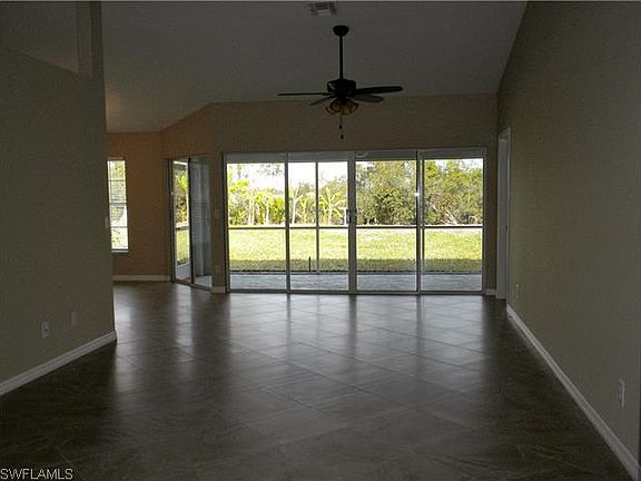 3rd image of 2741 Valparaiso Blvd