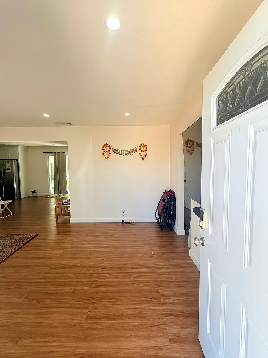 Building Photo - 7622 Oxbow Ln