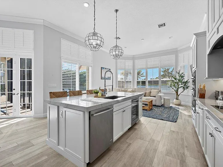 7557 Preserve Dr — Photo 13