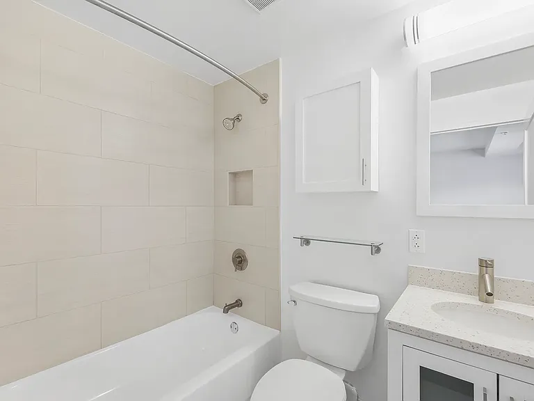 354 E 91st St #1703 — Photo 10