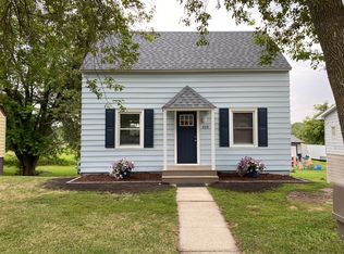 315 W 7th St, Albert Lea, MN 56007