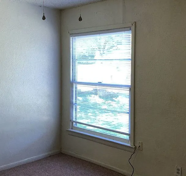 806 Carlisle Ave — Photo 7