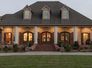 59 Dover Trce, Hattiesburg, MS 39401