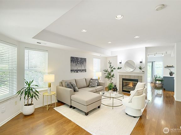 3rd image of 11613 Grove Drive