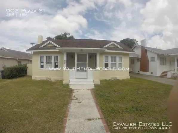 902 Plaza St, Clearwater, FL 33755
