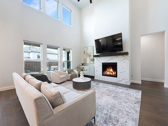 4th image of 3101 Sherlock Ln