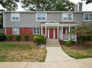 1439 Bluebird Ter, Saint Louis, MO 63144