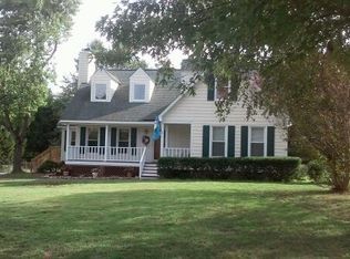 3704 Old Country Ln, Raleigh, NC 27616