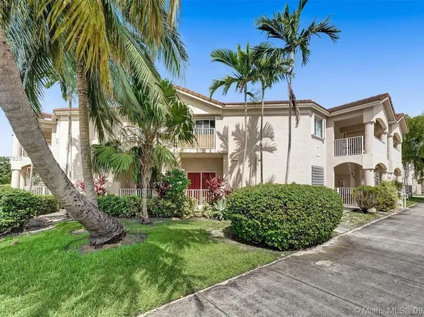 298 E 3rd St Unit 101, Hialeah, FL 33010