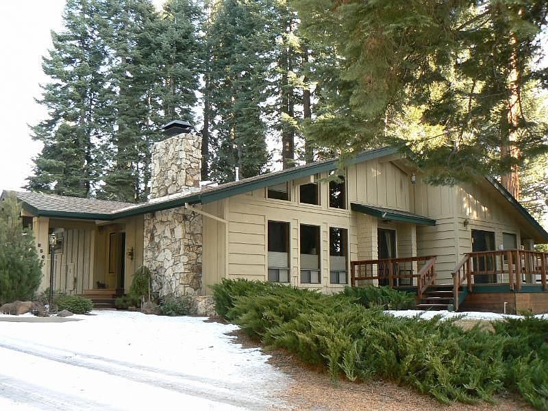 1st image of 856 Lassen View Dr