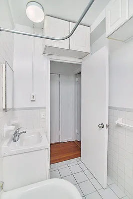 Rented by Living New York | media 33