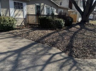 516 N Central Ave, Paris, IL 61944
