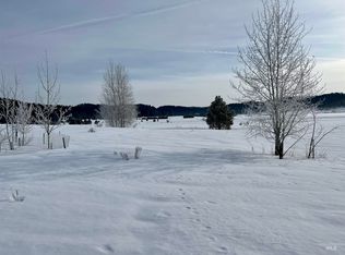 L19 Wilderness Lake Rd, Cascade, ID 83611