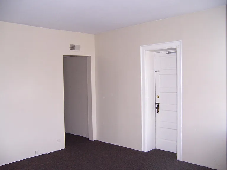 41 Lafayette Ave #4 — Photo 24