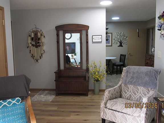 5th image of 1140 Meadow View Ct Unit 4