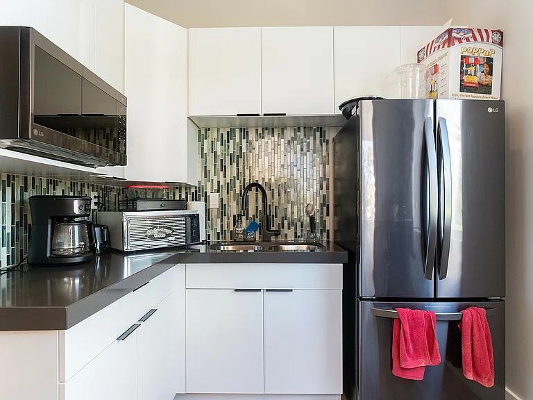 Clubhouse Kitchen