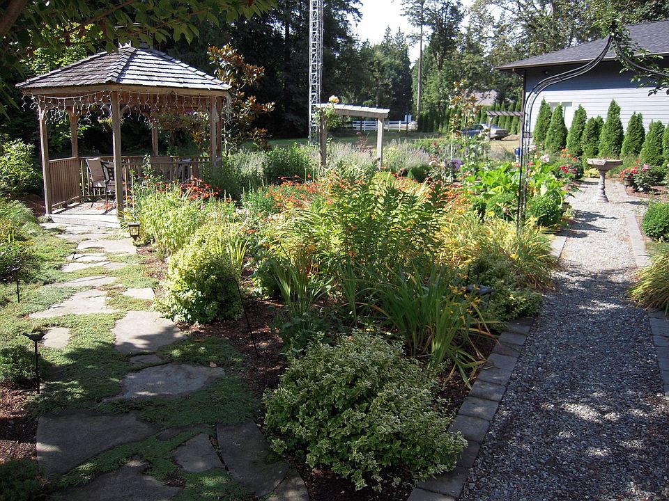 part of garden/gazebo
