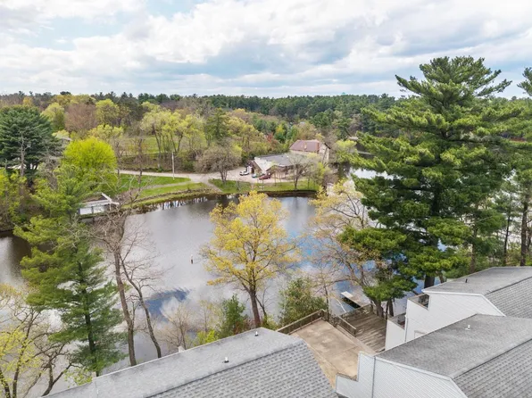227 Canyon Road #6, Wisconsin Dells, WI 53965