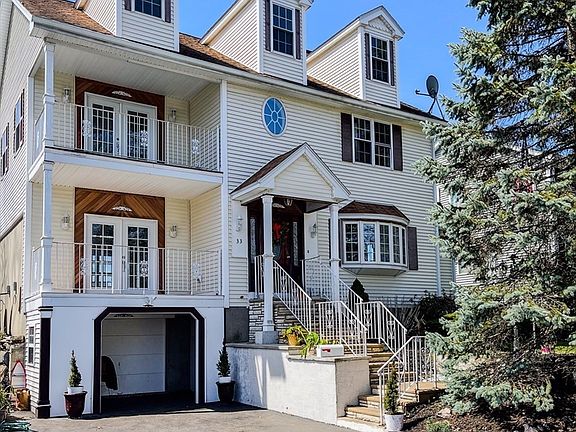 2nd image of 33 Lakeside Dr