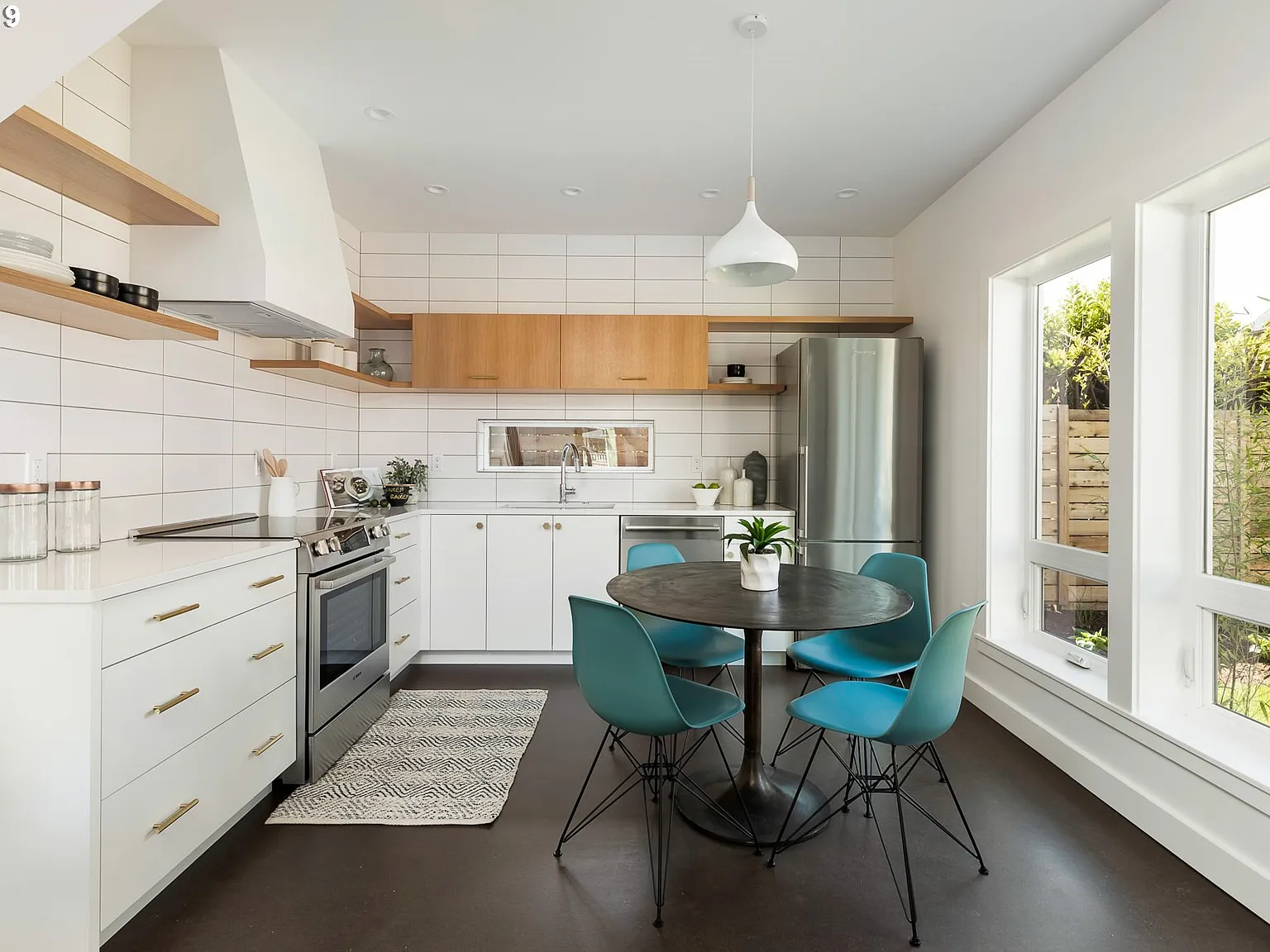 6537 Northeast 6th Avenue - B — Photo 4