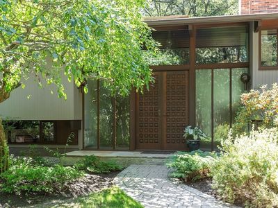 1030 Sudbury Rd, Concord, MA, 01742