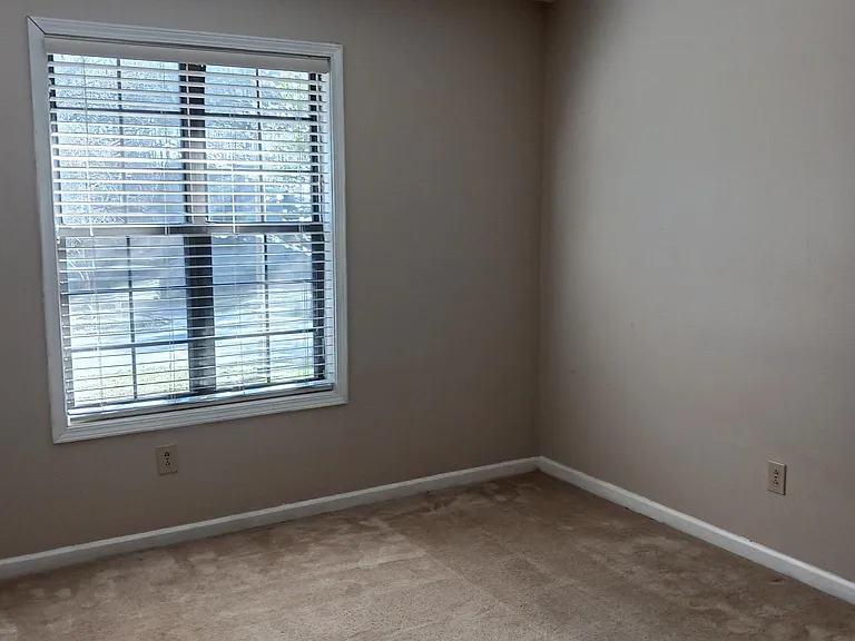 2nd guest bedroom