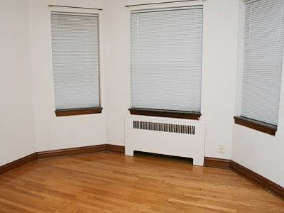 5th image of 5807 Loran St
