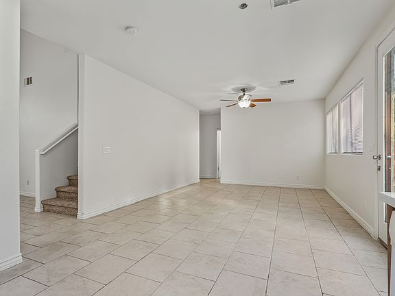 #GuardianRealty 3616 Tuscany Ridge 4 bedroom NLV Rental Home Family Room_12032025