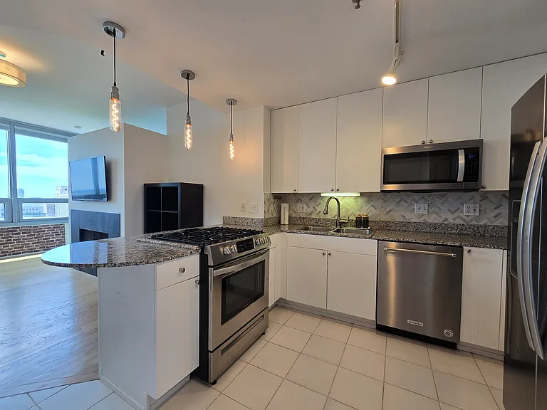 701 S Wells St #1907 — Photo 5