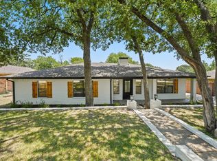 2707 Wooded Acres Ct, Arlington, TX 76016
