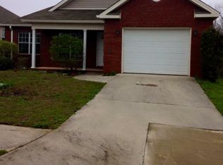 504 Covington Cv, Byron, GA 31008