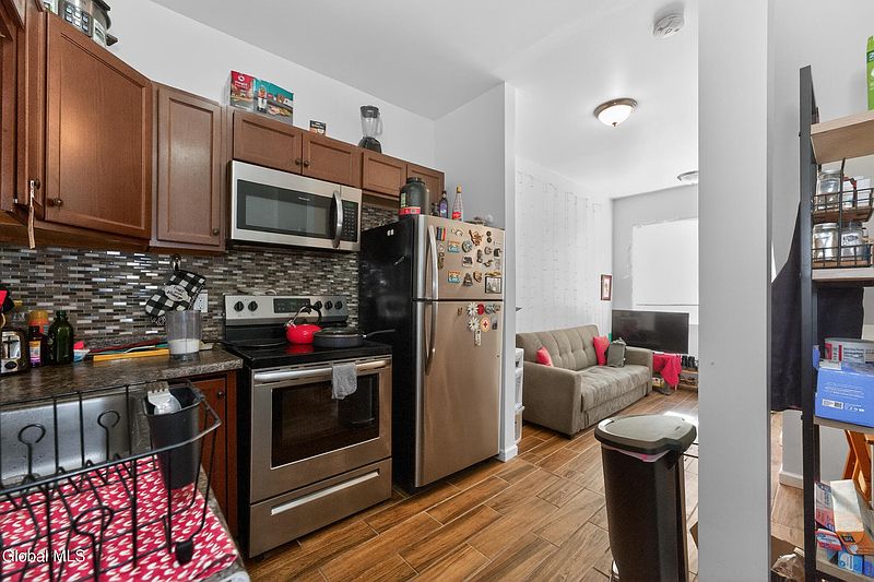 4th image of 61 14th Street
