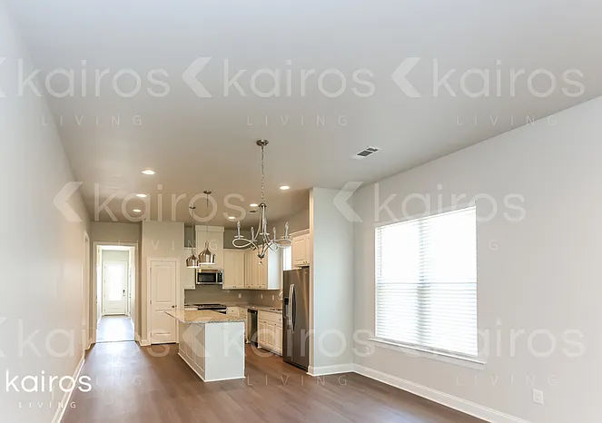 3 bed, 2.0 bath, 1505 sqft, $1,925 — Photo 4