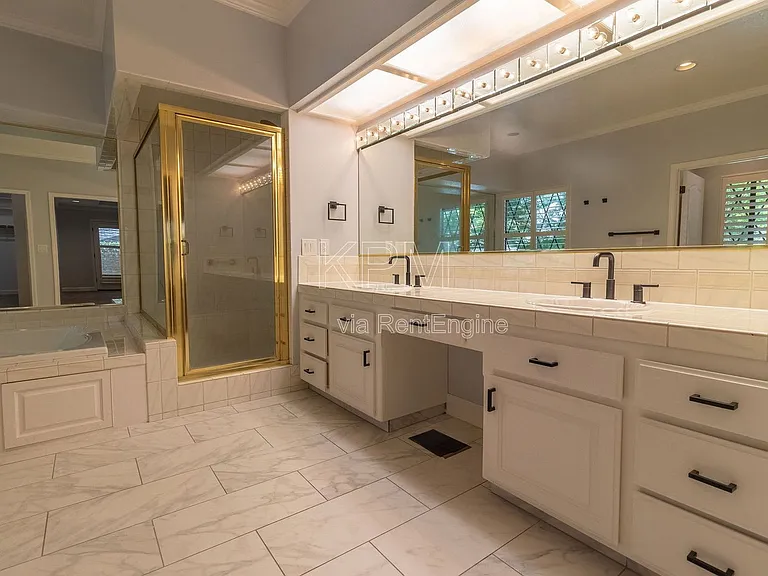 672 Cypress Run — Photo 23