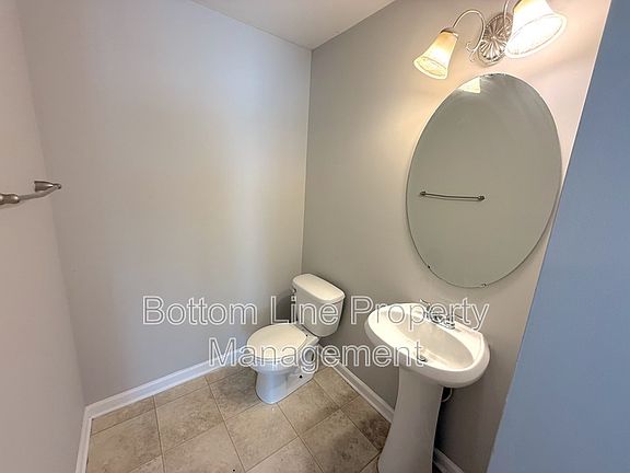 5th image of 1320 Ben Livingston Rd